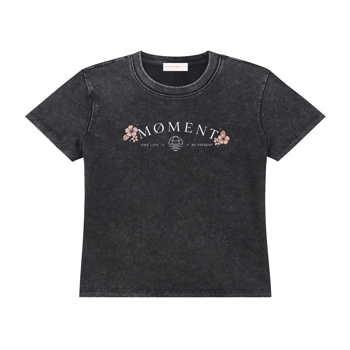 MØMENT Womens Vintage Logo Tee