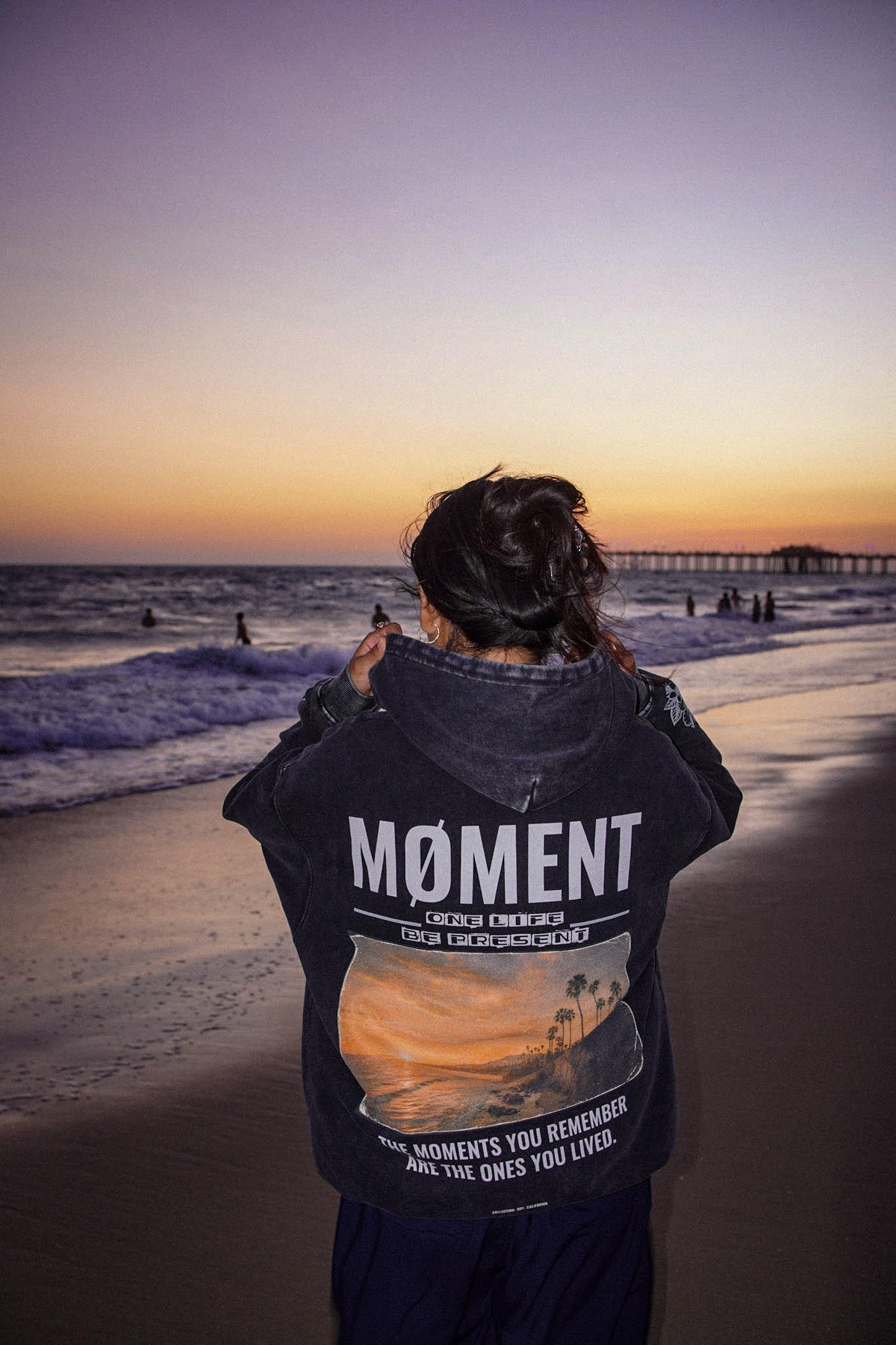 MØMENT Signature Hoodie - COLLECTION 001