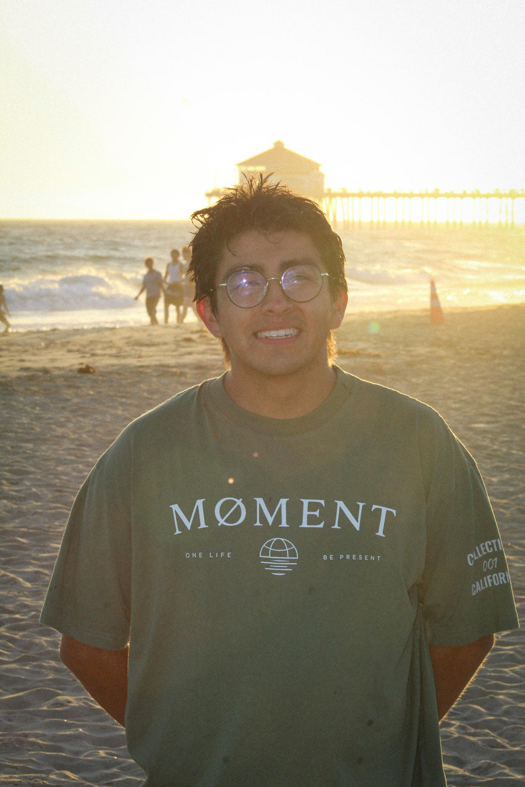 MØMENT Logo Tee