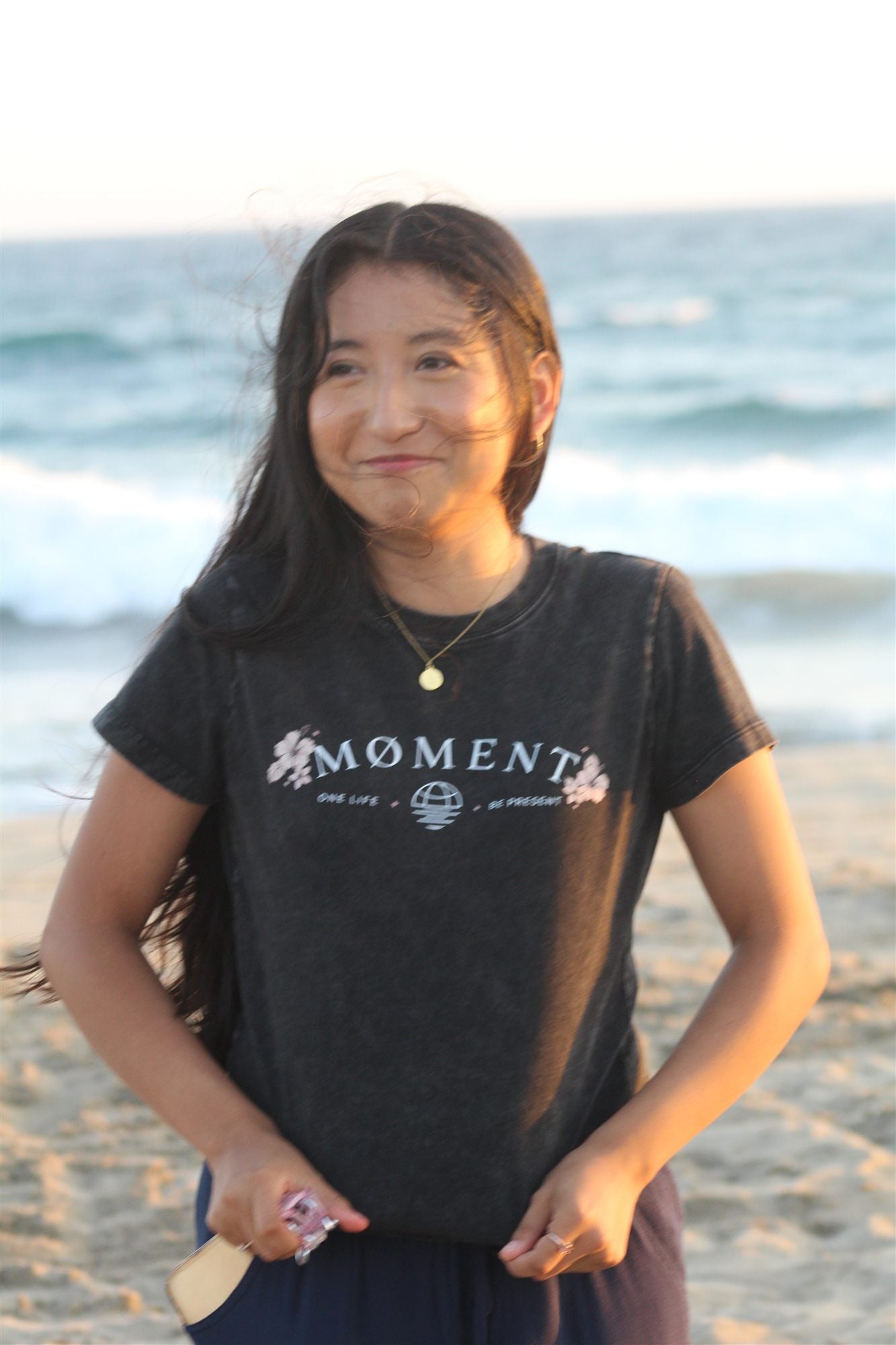 women's logo tee